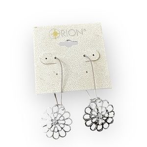 Silver Floral Design Dangle Earring Accessories